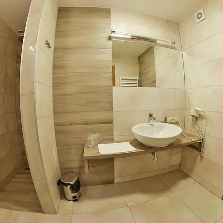 Panorama 3* Újszandec