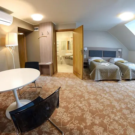 Panorama Hotel 3*